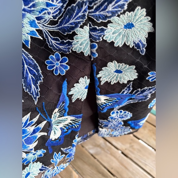 🆕Dress The Population XS BlackBlue Embroidered Midi Dress Butterfly Floral Party - Picture 14 of 17